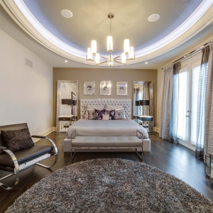  Luxury Master bedroom